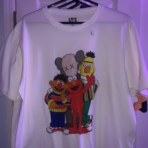 Uniqlio x Kaws Tee